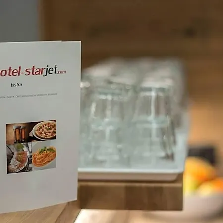 Starjet Hotel
